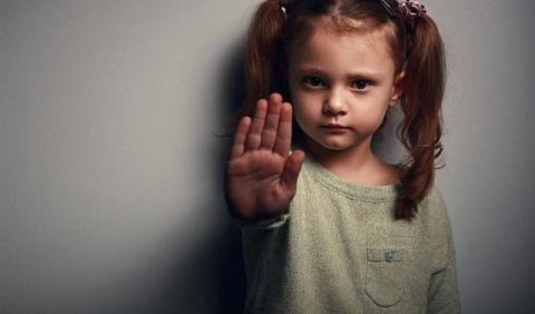  توعي طفلك ضد التحرش الجنسي؟