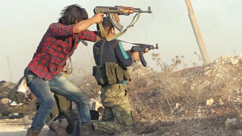  قيادي واشتباكات عنيفة بين فصائل تركيا في منطقة الباب شمال شرق حلب