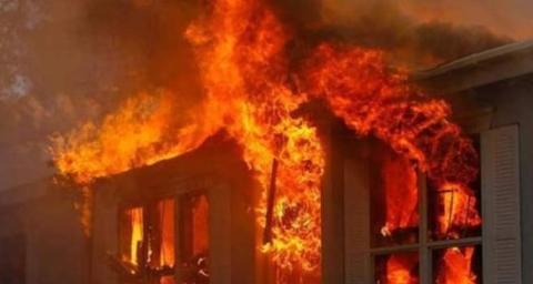 حريق يسلب حياة أم وأطفالها الأربعة
