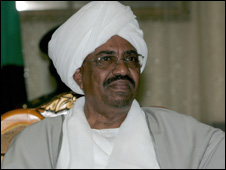 الدستور المؤقت الحالي يعترف بالتنوع العرقي والديني في السودان